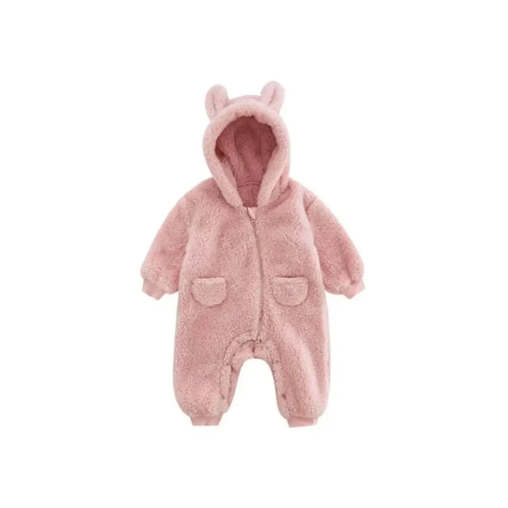 Macacão Teddy Luna Ouro Rosa Materna Kid, pelúcia SoftHug™ macia e quentinha que envolve o bebê com elegância e conforto